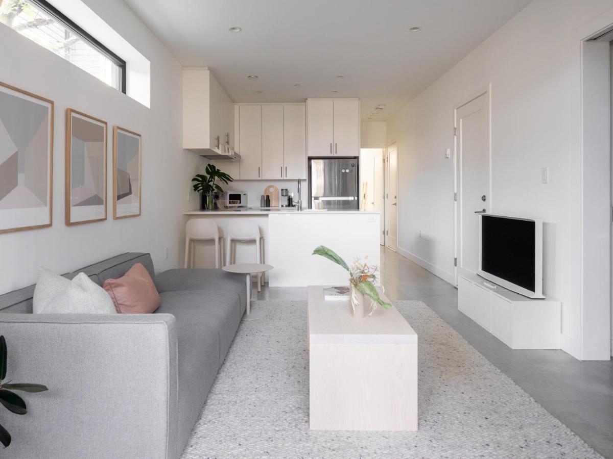 Welcome To Kinn Apartment - Lovely One Bedroom Vancouver Luaran gambar